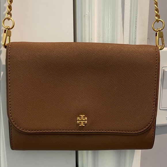 Tory Burch Tan Crossbody Bag with Gold Accents - Picture 1 of 8